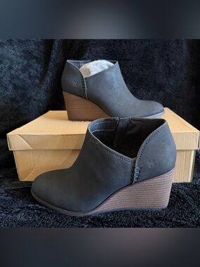 Lucky Brand Black Wedge Ankle Booties with Brown Stacked Heel